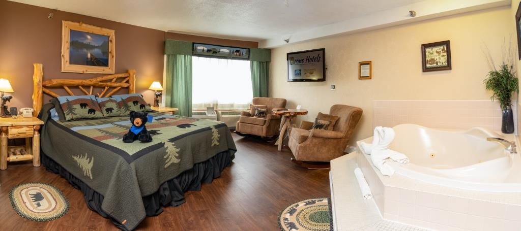 Honetmoon-Suite-Room-1-1024x455 Honetmoon-Suite